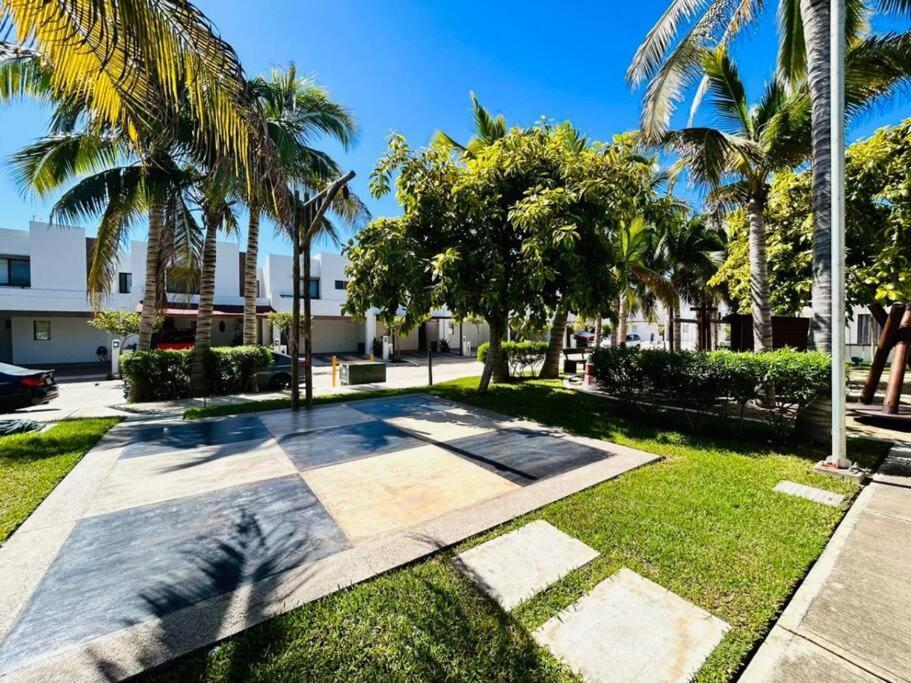 Hermosa Casa A 2 Min De La Playa By Partnerhost La Florida Luaran gambar